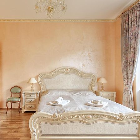 Lyra Apartments Карлові Вари Екстер'єр фото